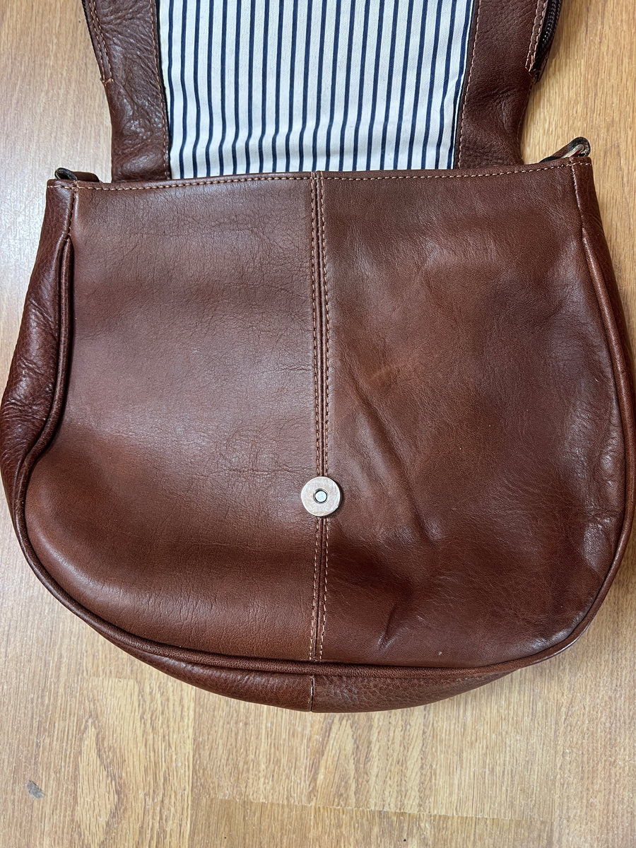 Bariloche - Brown "Slight second quality"