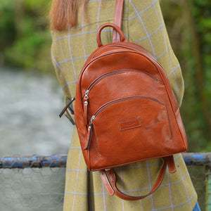 Large Backpack - Chestnut